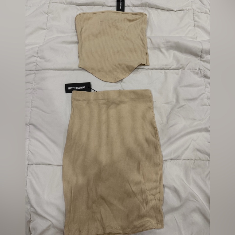 PrettyLittleThing Cream Ribbed Top and Skirt Set